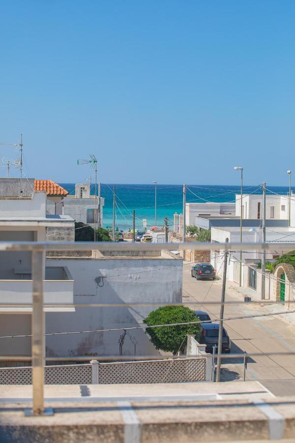 Apartamento A Due Passi Dal Mare Torre Lapillo Exterior foto